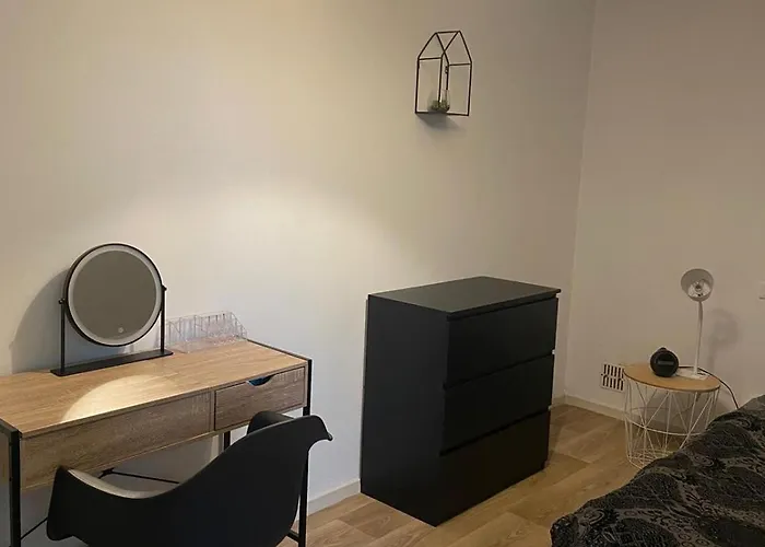 Διαμέρισμα Maison Proche Circuit Le Mans Teloché